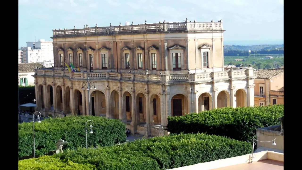 Casa Vacanze Noemi Villa Noto